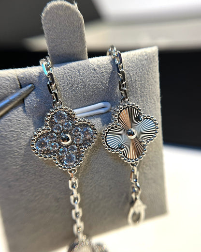 [Luna Brilliance]CLOVER 5 MOTIF SILVER DIAMOND BRACELET