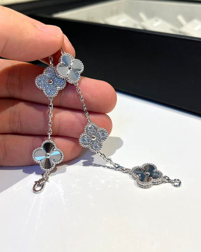 [Luna Brilliance]CLOVER 5 MOTIF SILVER DIAMOND BRACELET