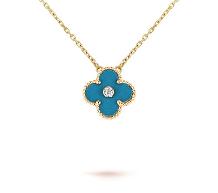 [Luna Brilliance]CLOVER 15MM CHRISTMAS LIMITED EDITION SINGLE FLOWER NECKLACE