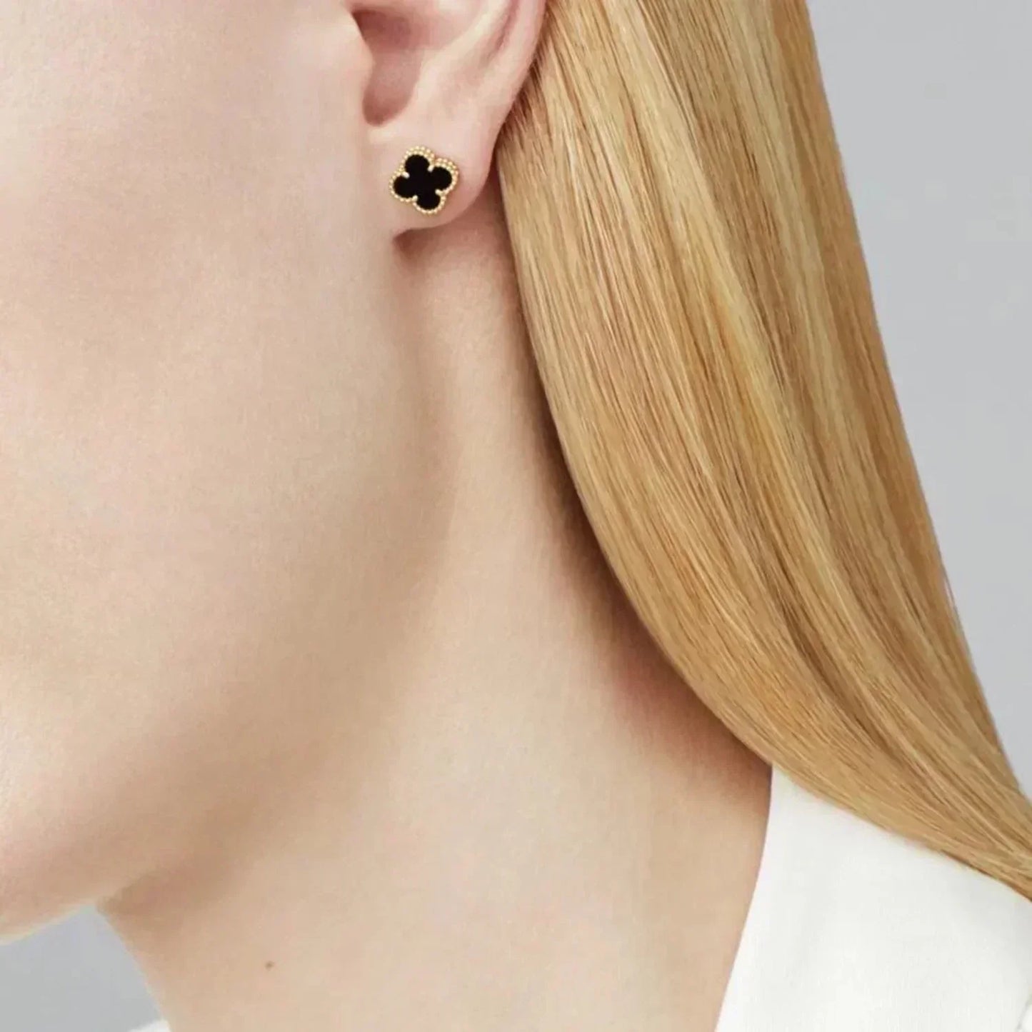 [Luna Brilliance]CLOVER MINI 9.5MM BLACK MOP EARRINGS