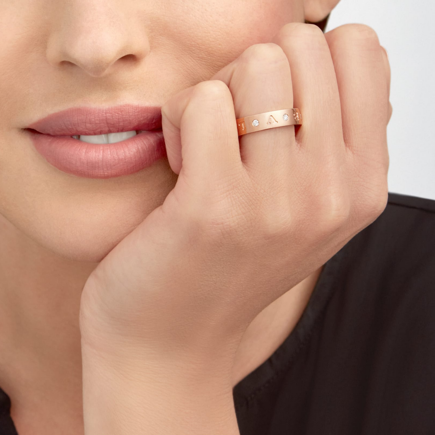 [Luna Brilliance]ZERO 1 ESSENTIAL PINK GOLD BAND WITH DIAMONDS RING