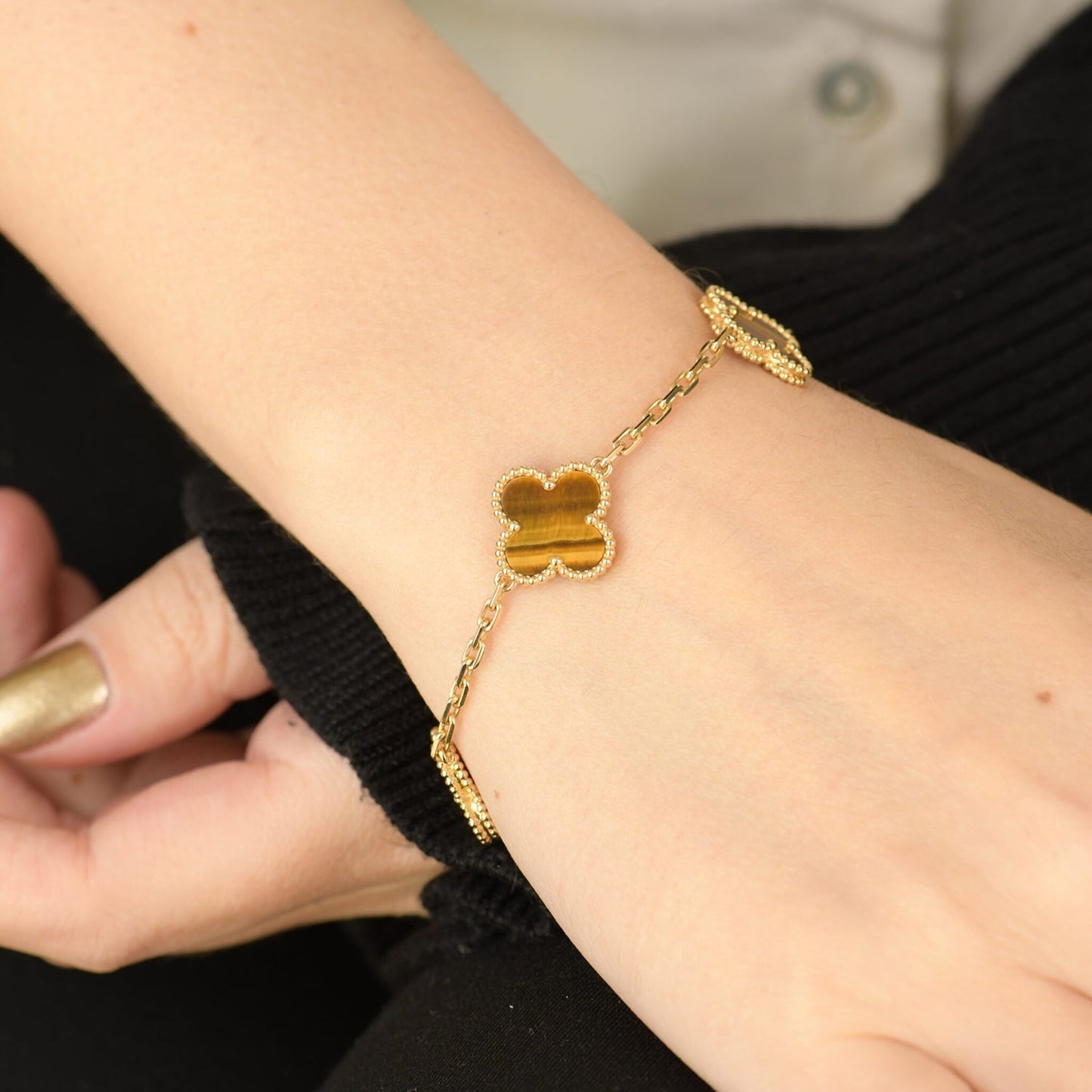 [Luna Brilliance]CLOVER  5 MOTIFS TIGER EYE BRACELET