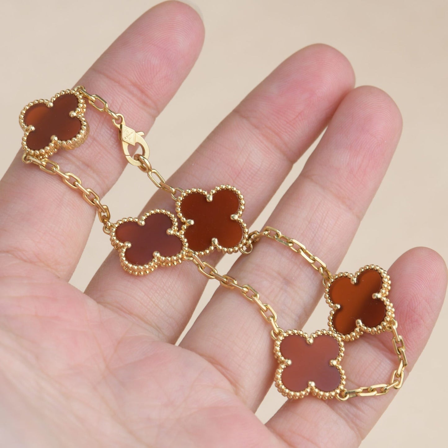 [Luna Brilliance]CLOVER 5 MOTIFS RED AGATE  BRACELET