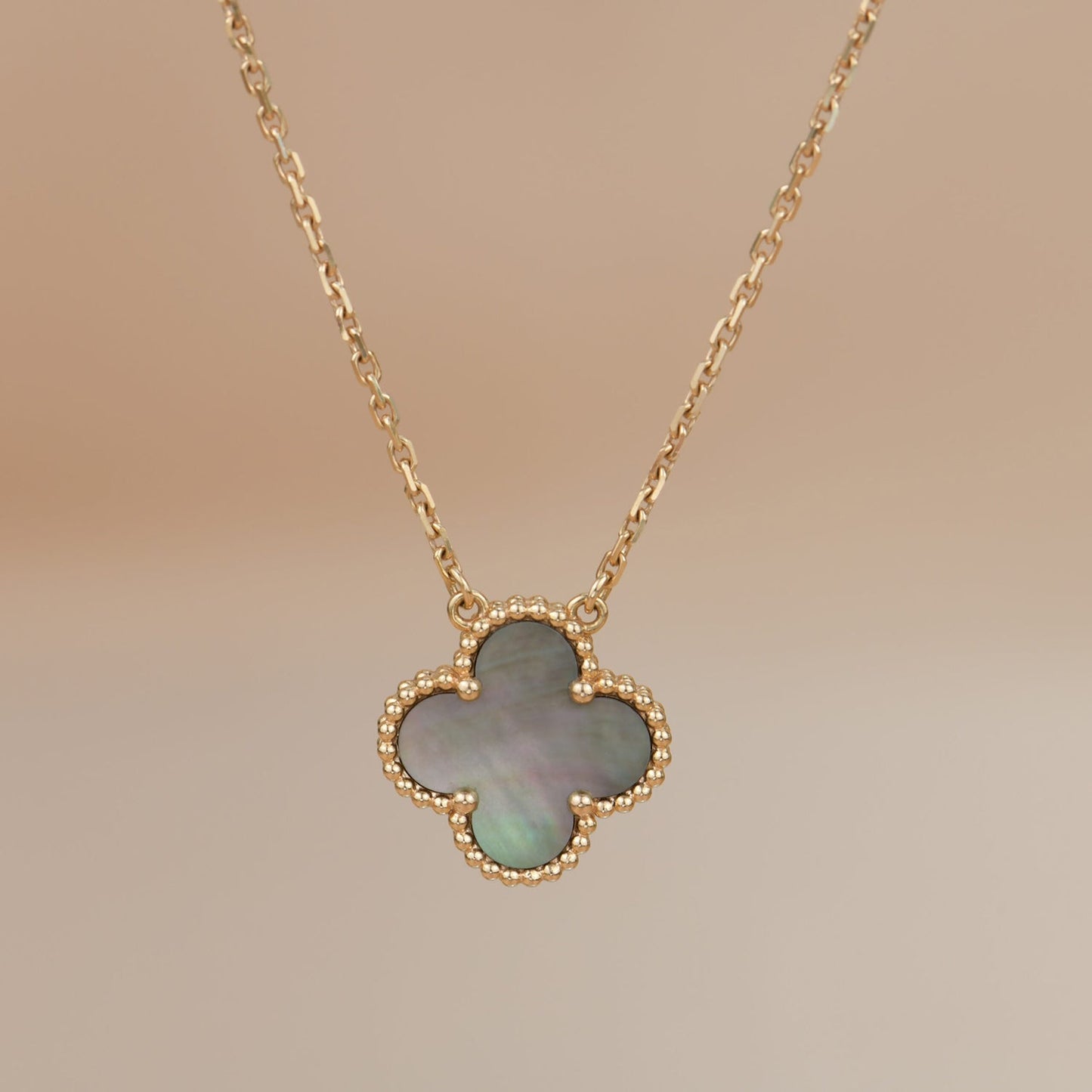 [Luna Brilliance]CLOVER 15MM  GRAY MOTHER OF PEARL NECKLACE