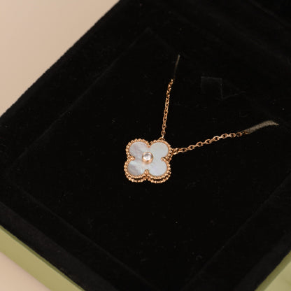 [Luna Brilliance]CLOVER 15MM DIAMOND WHITE FRITILLARIA NECKLACE