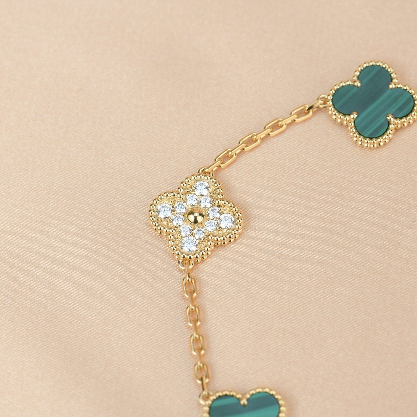 [Luna Brilliance]CLOVER  5 MOTIF MALACHITE DIAMOND BRACELET