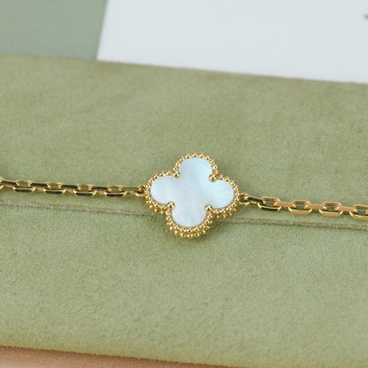 [Luna Brilliance]CLOVER  5 MOTIF WHITE MOP BRACELET