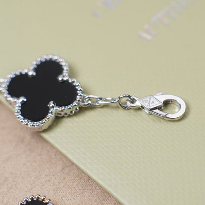 [Luna Brilliance]CLOVER 5 MOTIF ONYXS  BRACELET SILVER