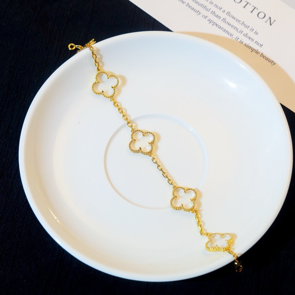 [Luna Brilliance]CLOVER 5 MOTIF ROCK CRYSTAL PINK GOLD BRACELET