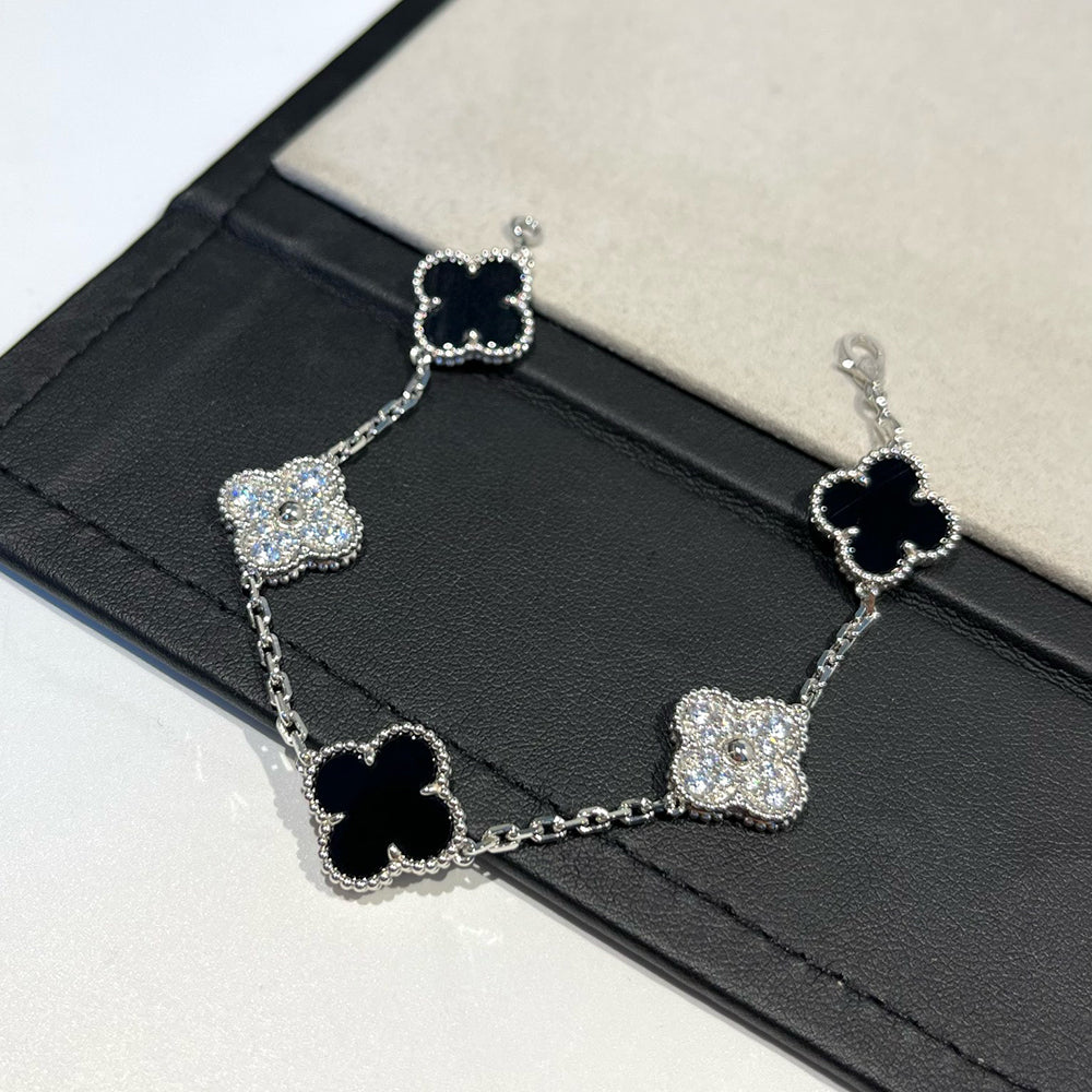 [Luna Brilliance]CLOVER 5 MOTIF ONYXS DIAMOND BRACELET SILVER