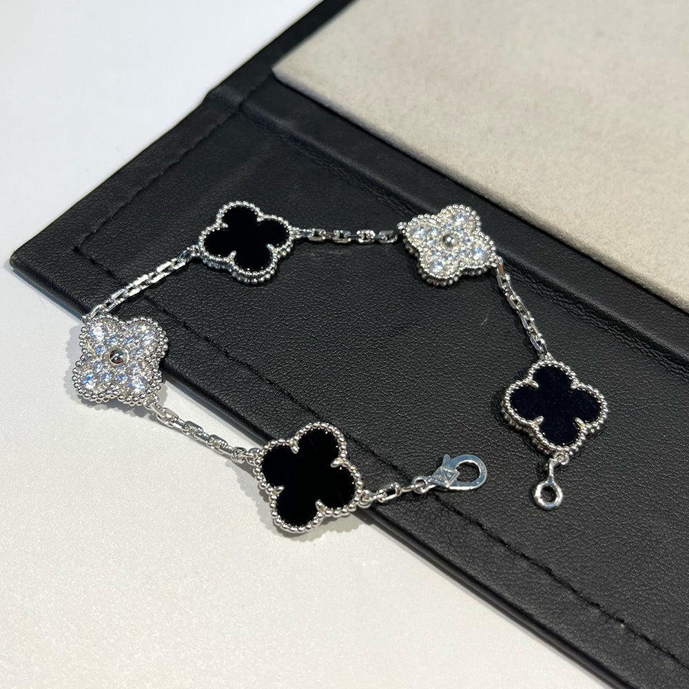 [Luna Brilliance]CLOVER 5 MOTIF ONYXS DIAMOND BRACELET SILVER