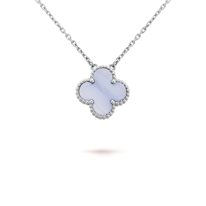 [Luna Brilliance]CLOVER 15MM BLUE CHALCEDONY NECKLACE SILVER