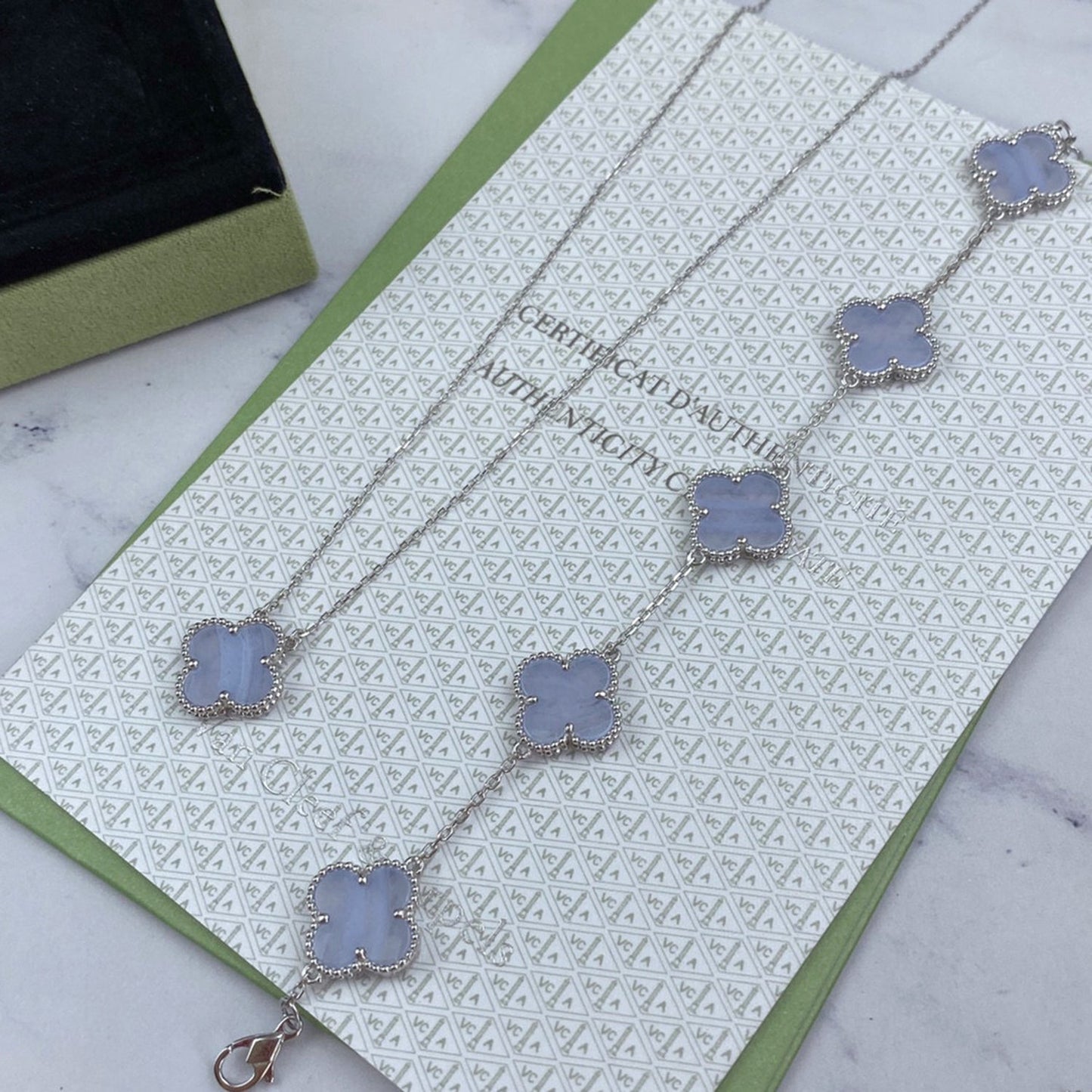 [Luna Brilliance]CLOVER  5 MOTIF PURPLE CHALCEDONY BRACELET SILVER