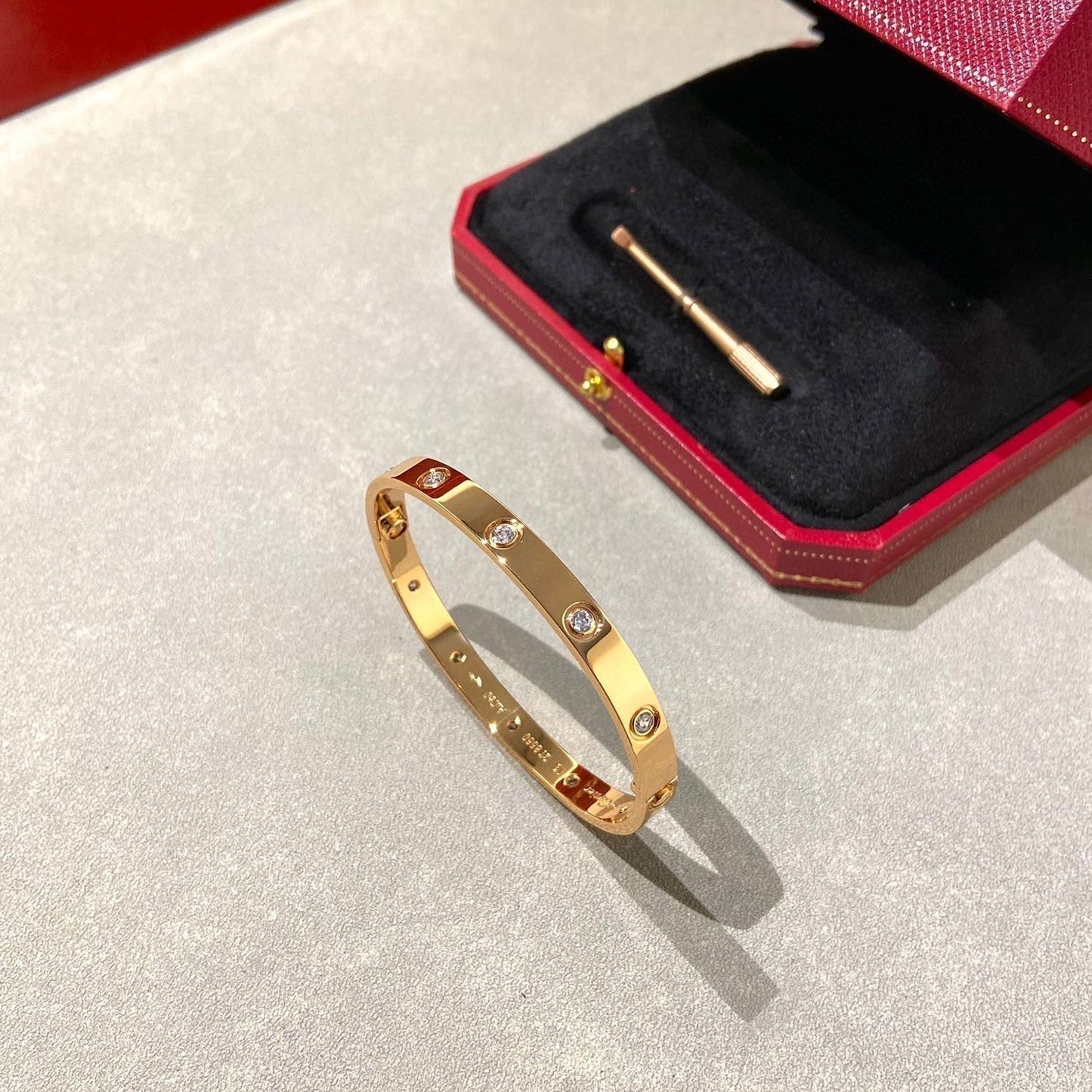 [Luna Brilliance]LOVE BRACELET 6.1MM 10 DIAMONDS