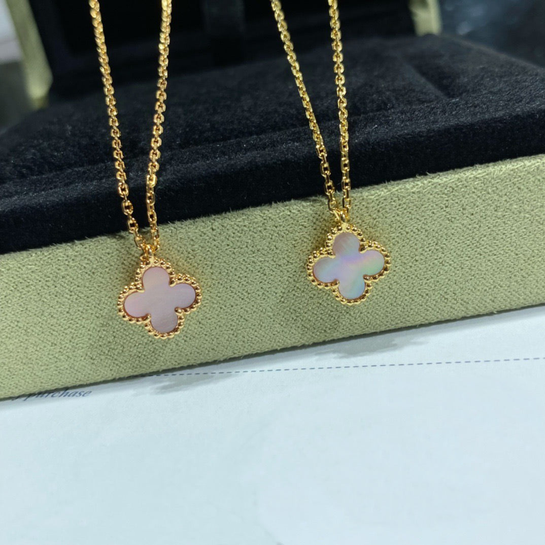 [Luna Brilliance]CLOVER 15MM PINK MOTHER-OF-PEARL SINGLE FLOWER NECKLACE