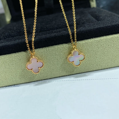 [Luna Brilliance]CLOVER 15MM PINK MOTHER-OF-PEARL SINGLE FLOWER NECKLACE