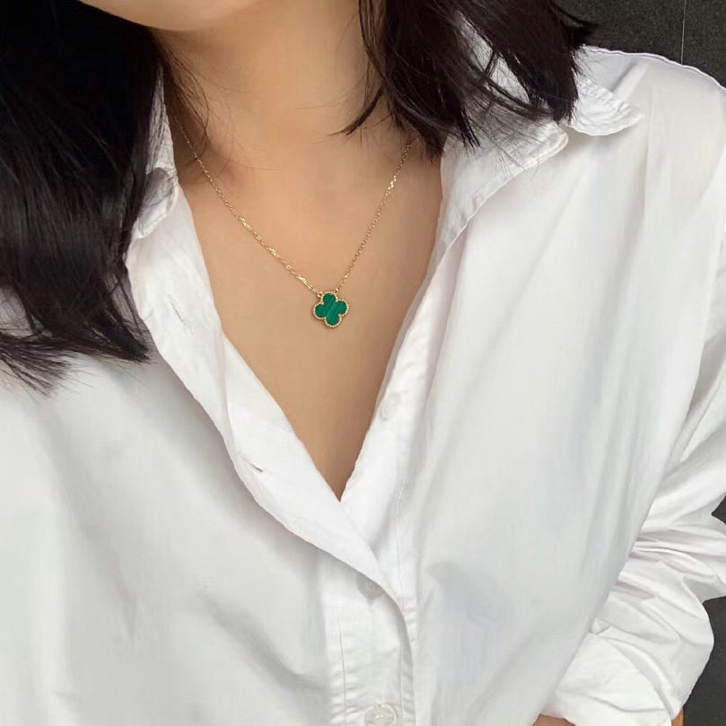 [Luna Brilliance]CLOVER 15MM MALACHITE SINGLE FLOWER  NECKLACE