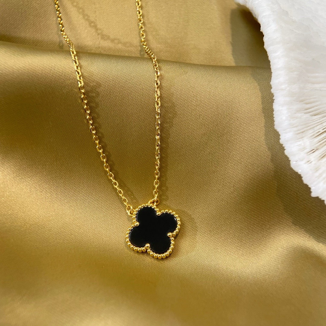 [Luna Brilliance]CLOVER 15MM BLACK ONYX SINGLE FLOWER NECKLACE