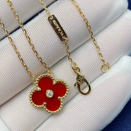 [Luna Brilliance]CLOVER 15MM DIAMOND CARNELIAN NECKLACE