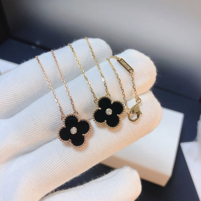 [Luna Brilliance]CLOVER 15MM DIAMOND ONYX NECKLACE