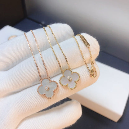 [Luna Brilliance]CLOVER 15MM DIAMOND WHITE FRITILLARIA NECKLACE