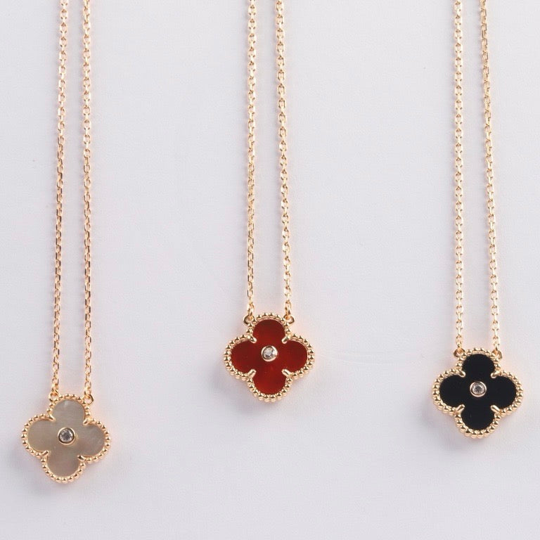 [Luna Brilliance]CLOVER 15MM DIAMOND CARNELIAN NECKLACE