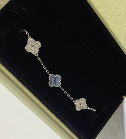 [Luna Brilliance]CLOVER  5 MOTIF DIAMOND PURPLE CHALCEDONY BRACELET SILVER