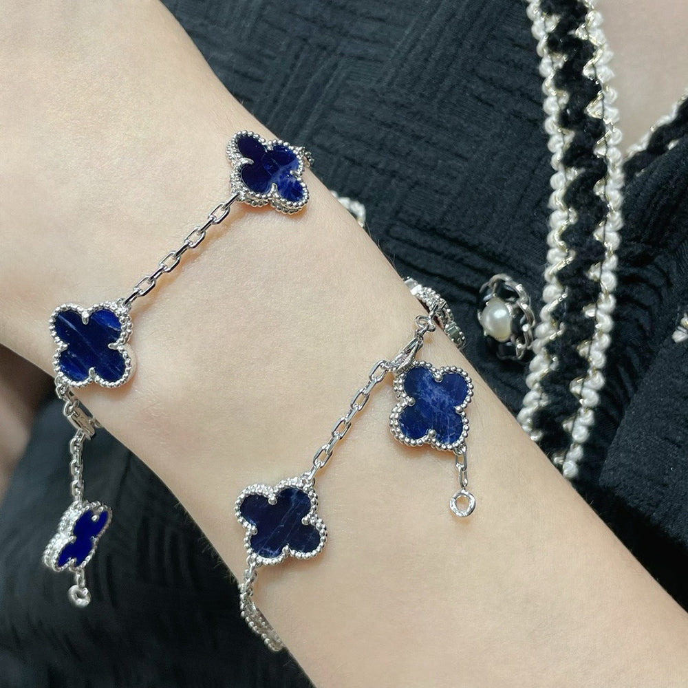 [Luna Brilliance]CLOVER 5 MOTIF PIETERSITE SILVER BRACELET