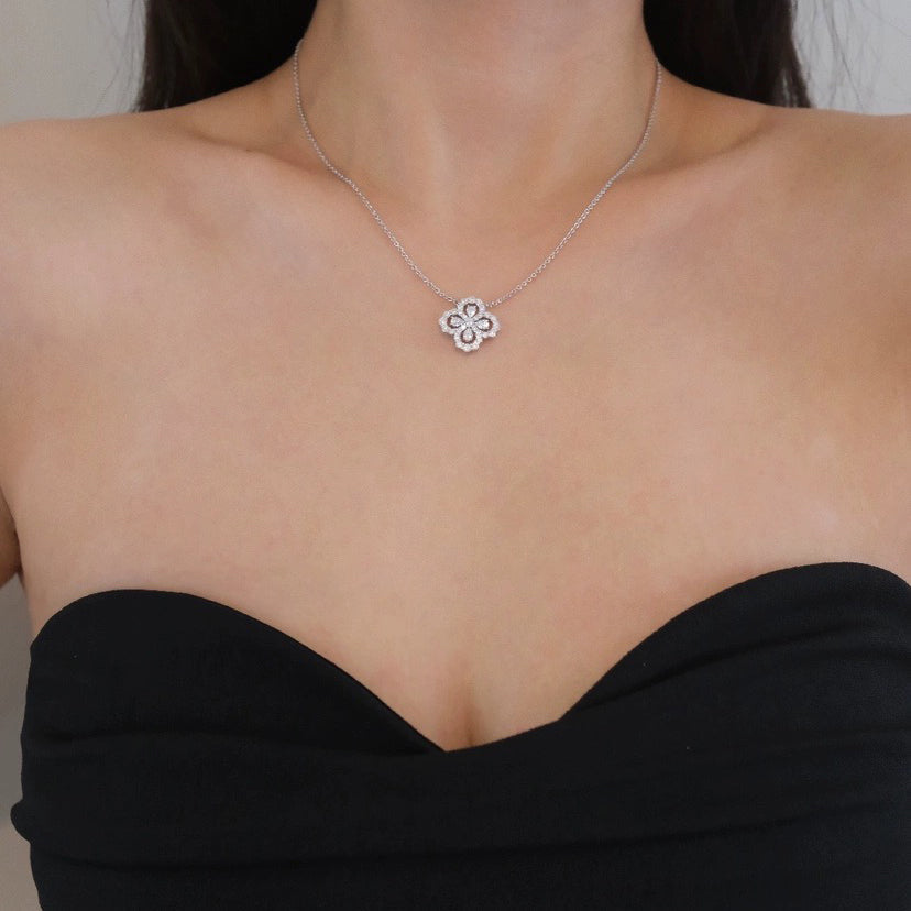 [Luna Brilliance]LOOP NECKLACE FULL MOTIF DIAMOND COMBINATION
