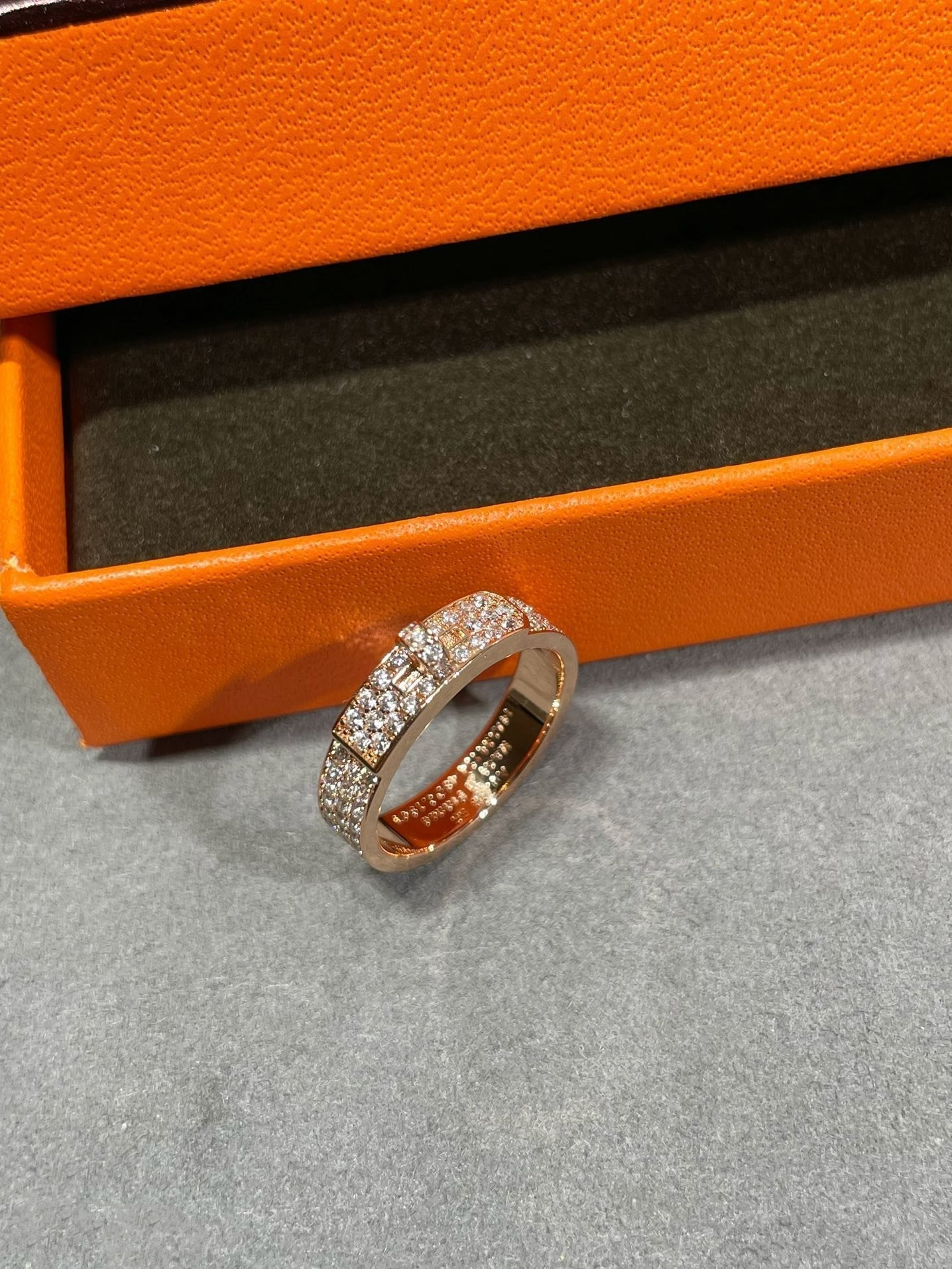 [Luna Brilliance]KELLY PINK GOLD DIAMOND RING