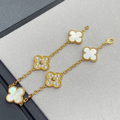 [Luna Brilliance]CLOVER BRACELET 5 MOTIF WHITE MOP DIAMOND