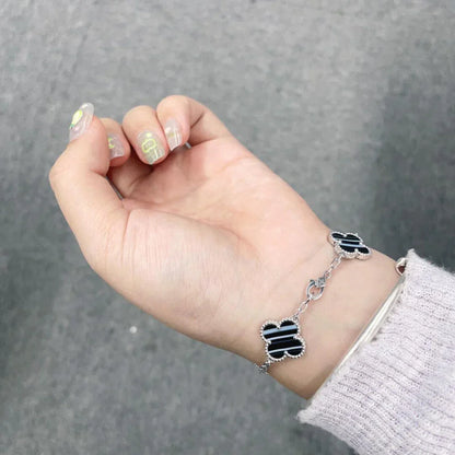 [Luna Brilliance] CLOVER 5 MOTIF PULSAR STONE BRACELET COLLECTION