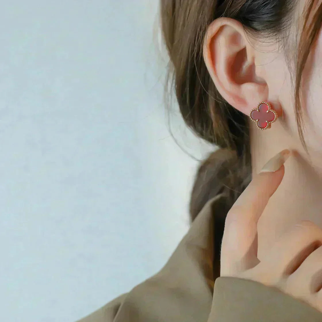[Luna Brilliance]CLOVER MEDIUM 1 MOTIFS CARNELIAN  EARRINGS
