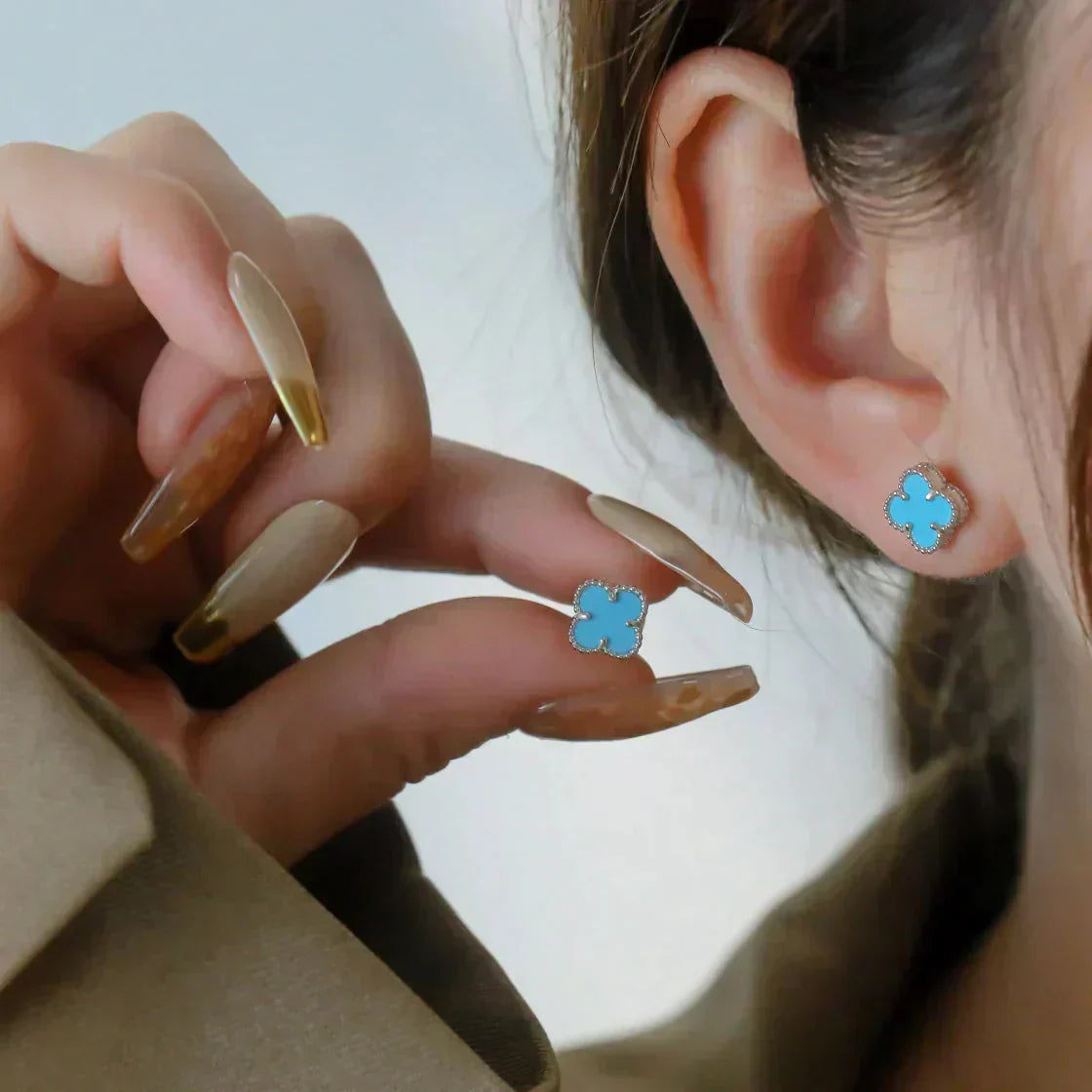 [Luna Brilliance]CLOVER MINI 9.5MM ONYX STUD EARRINGS SILVER
