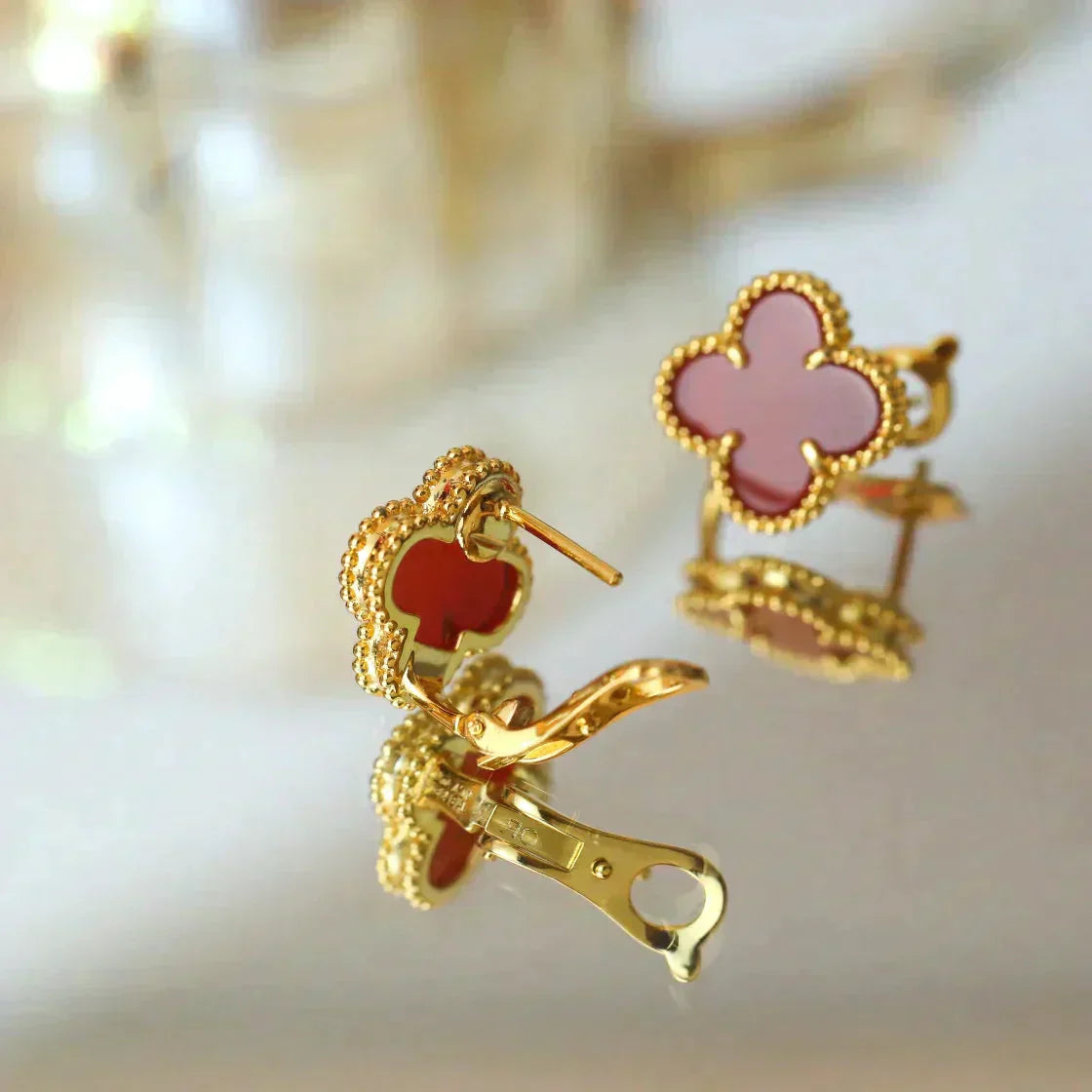 [Luna Brilliance]CLOVER MEDIUM 1 MOTIFS CARNELIAN  EARRINGS