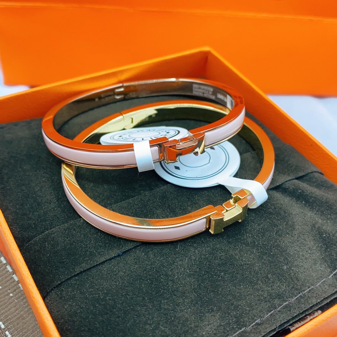 [Luna Brilliance]CLASSIC HM CLIC  PINK 8MM ENAMEL BRACELET
