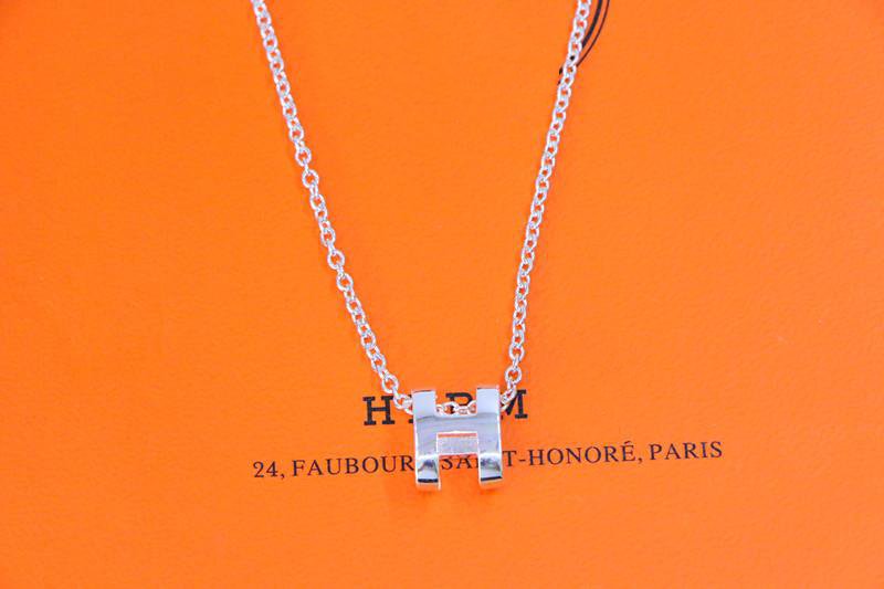 [Luna Brilliance]HM NECKLACE H LETTER OVAL SERIES