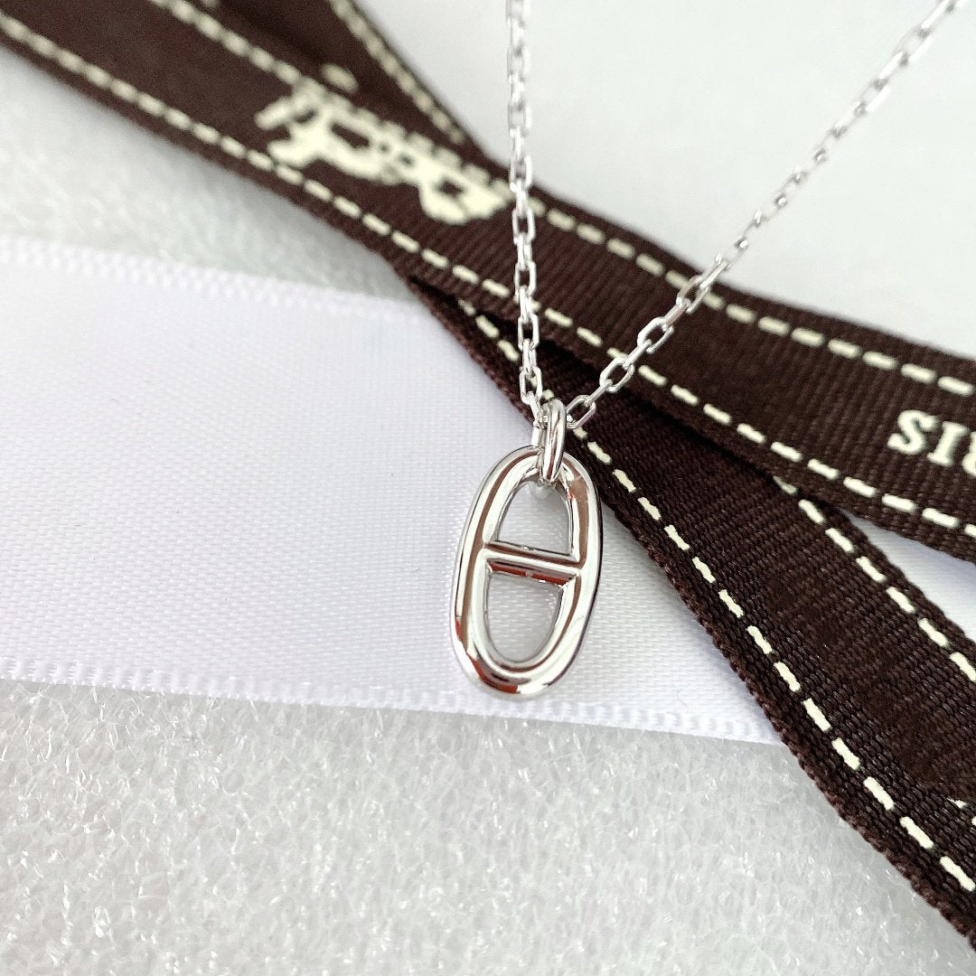 [Luna Brilliance]HM PIG NOSE NECKLACE