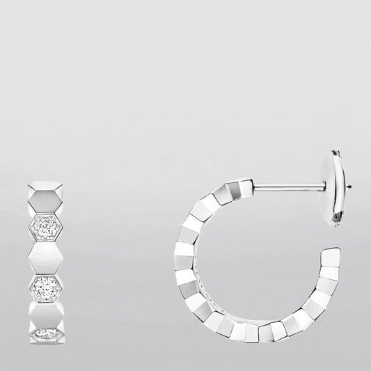 [Luna Brilliance]Hollow Design Four-Leaf Clover Flower Shape Ring