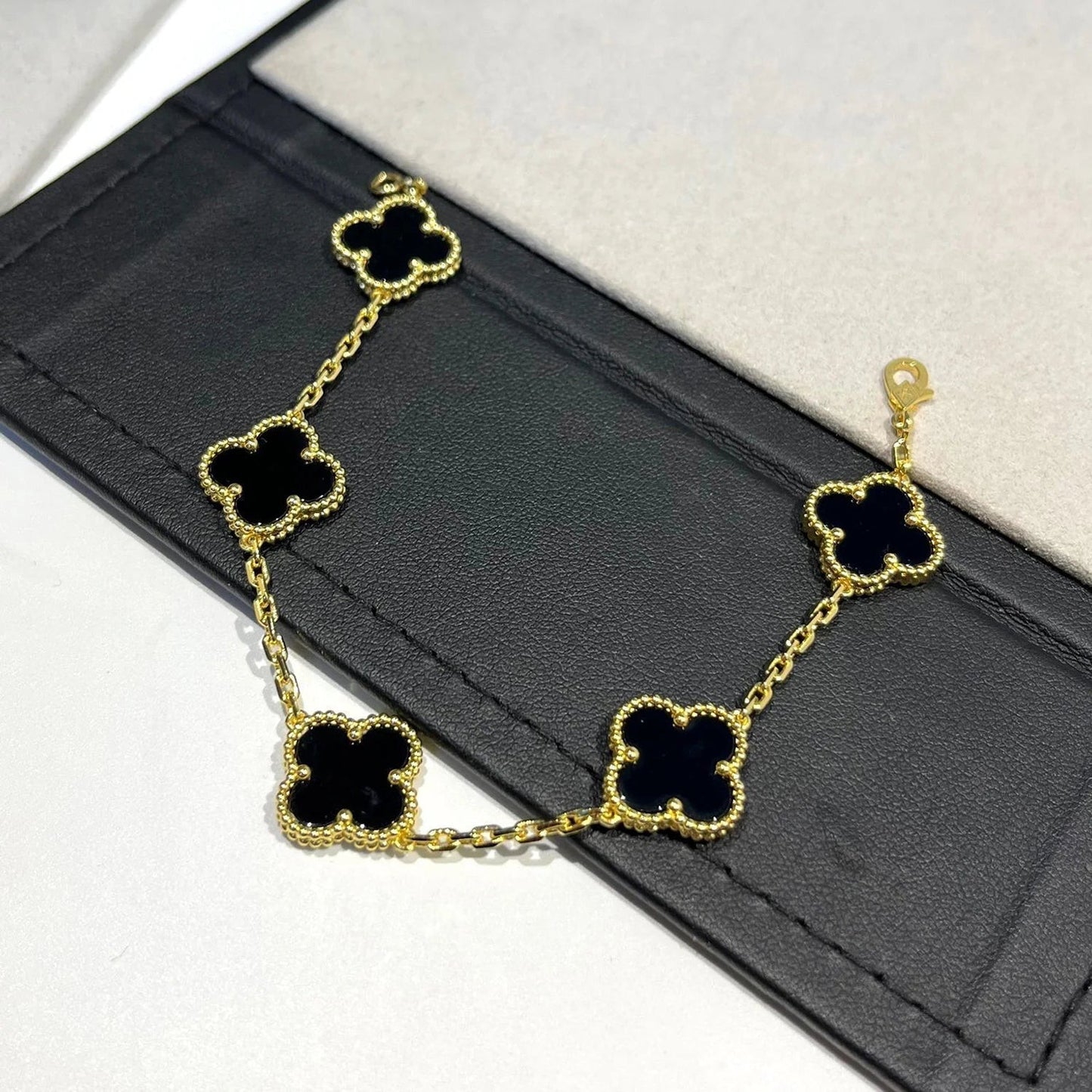 [Luna Brilliance]CLOVER  5 MOTIFS BLACK ONYX BRACELET