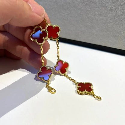 [Luna Brilliance] CLOVER 5 MOTIF RED CORNELIAN BRACELET COLLECTION