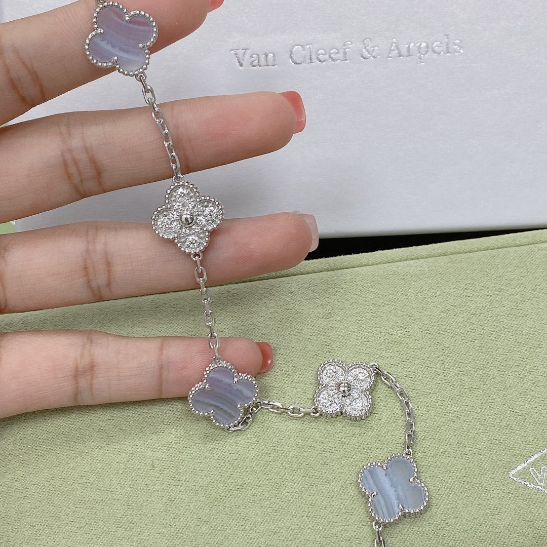 [Luna Brilliance]CLOVER  5 MOTIF DIAMOND PURPLE CHALCEDONY BRACELET SILVER