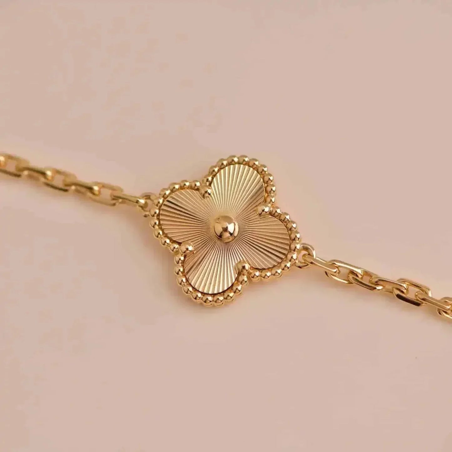 [Luna Brilliance]CLOVER 5 FLOWERS LASER BRACELET