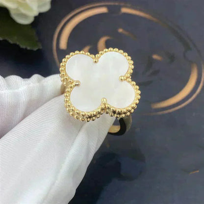 [Luna Brilliance]CLOVER WHITE MOP RING
