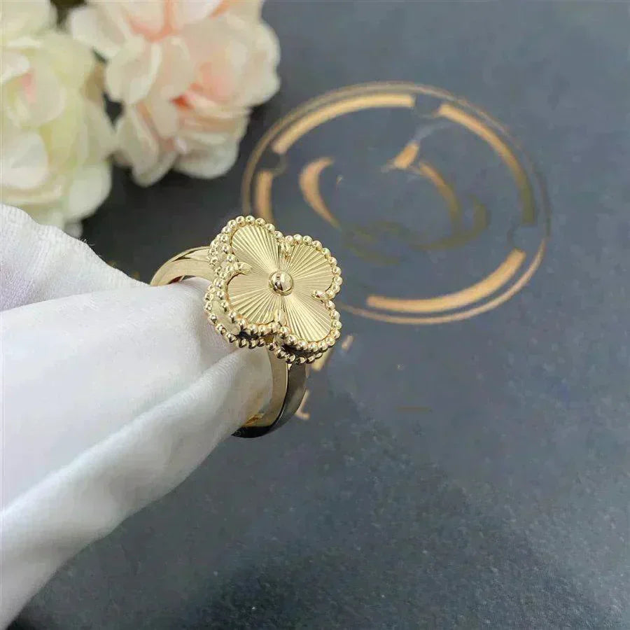 [Luna Brilliance]CLOVER GOLD RING