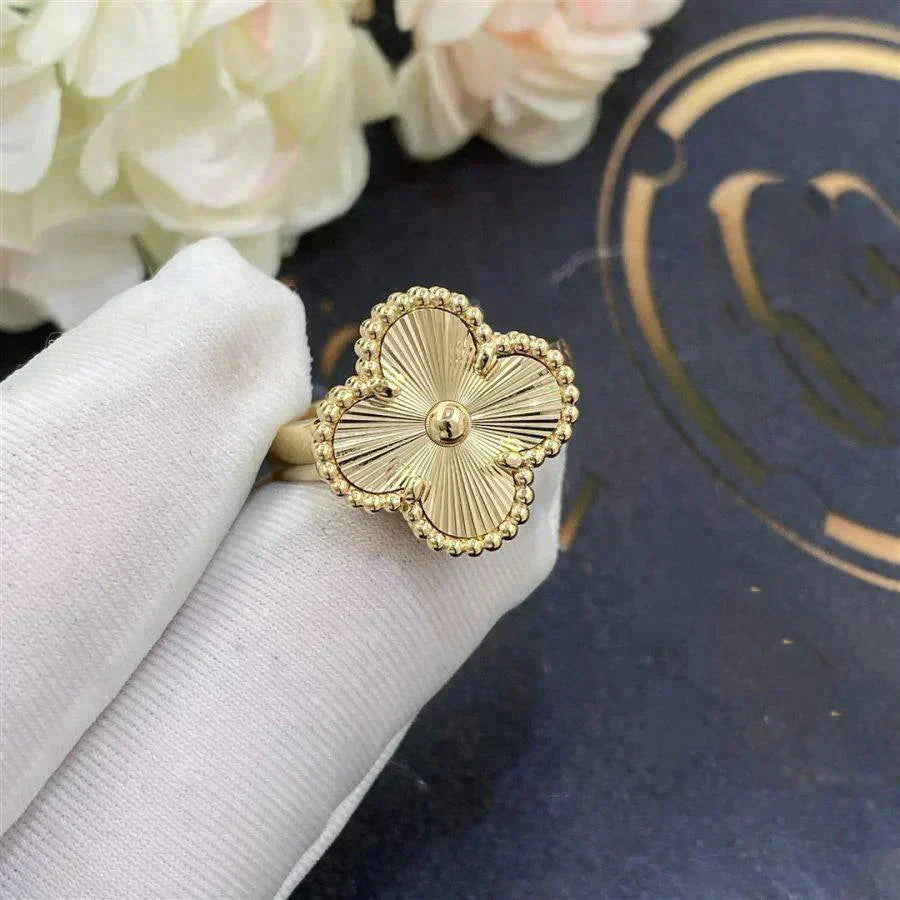 [Luna Brilliance]CLOVER GOLD RING