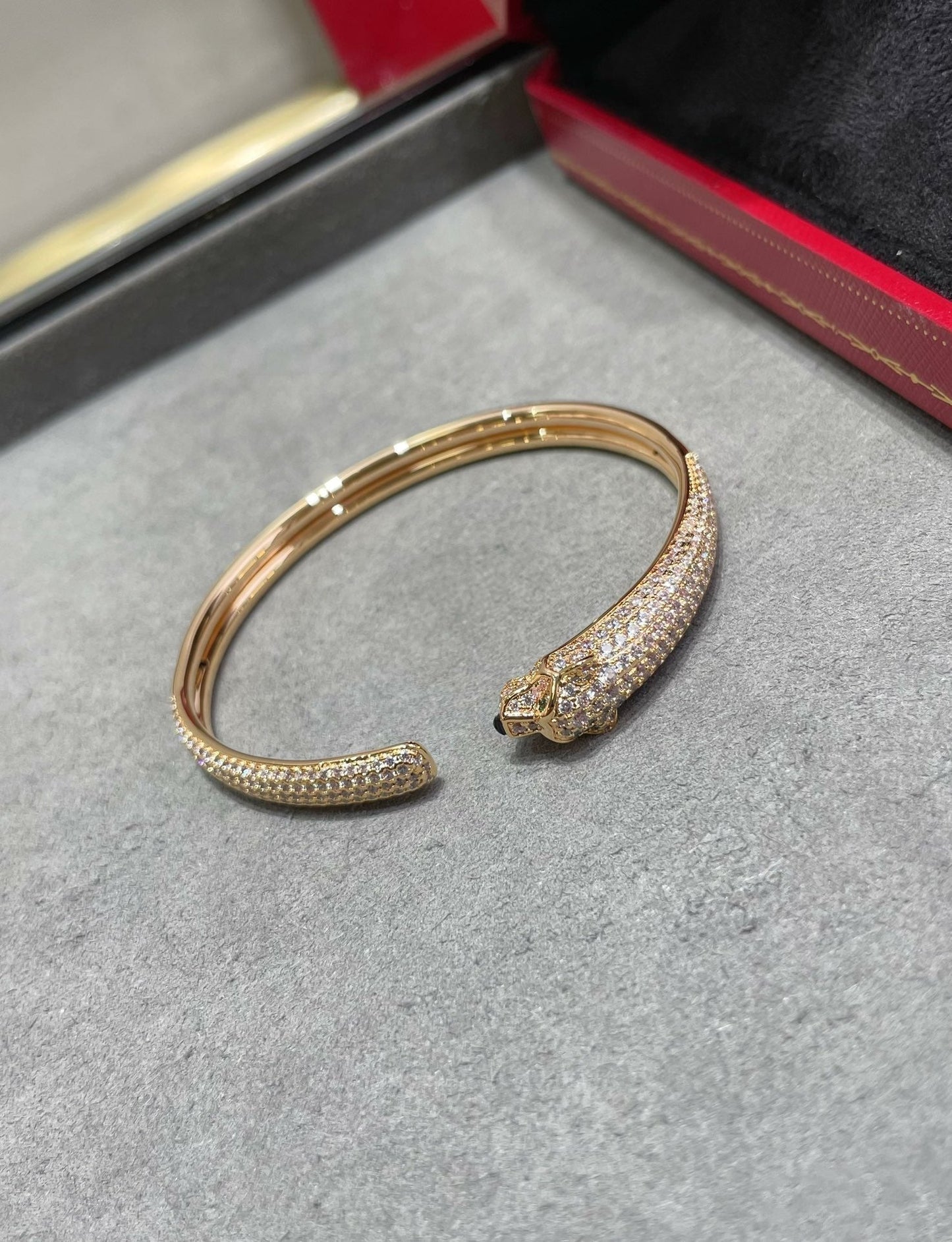 [Luna Brilliance]PANTHERE FULL DIAMOND OPEN BRACELET