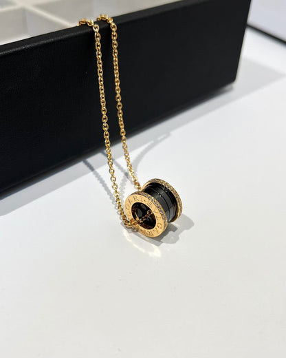 [Luna Brilliance]ZERO 1 BLACK CERAMIC DIAMOND PINK GOLD NECKLACE