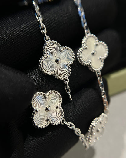 [Luna Brilliance]CLOVER SILVER 5 MOTIFS BRACELET